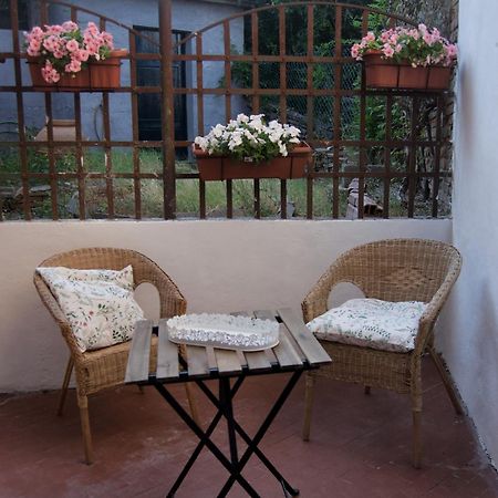 Casa Di Canfreo Lari Exteriér fotografie